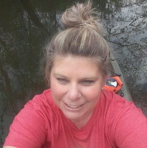 Meet your Posher, Connie